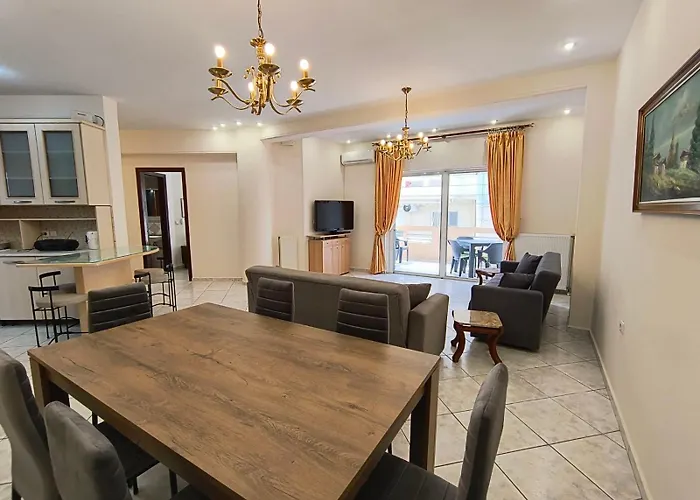 Angie A1 Close To The By 8essentially Appartement